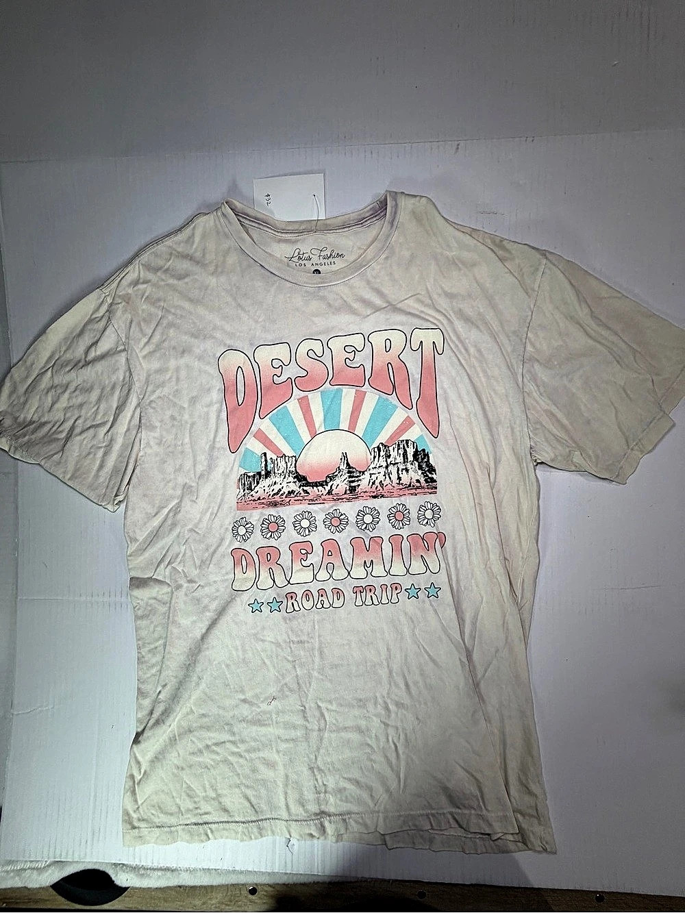 Lotus Fashions Desert Dreamin Graphic Tee NWT